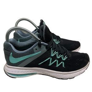Nike Zoom Winflo 3 Black Mint Athletic Sneakers- Women’s 6
